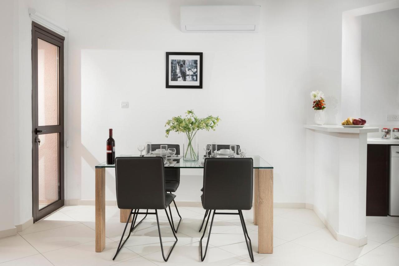 Resitour - Aphrodite Gardens Appartement Paphos
