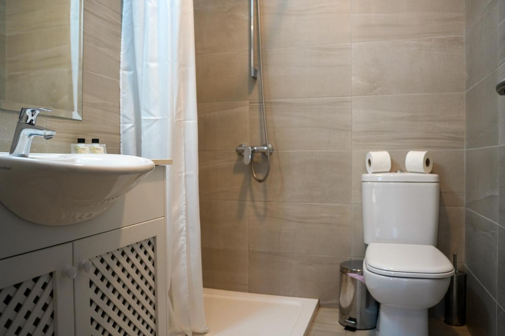 Resitour - Aphrodite Gardens Appartement *