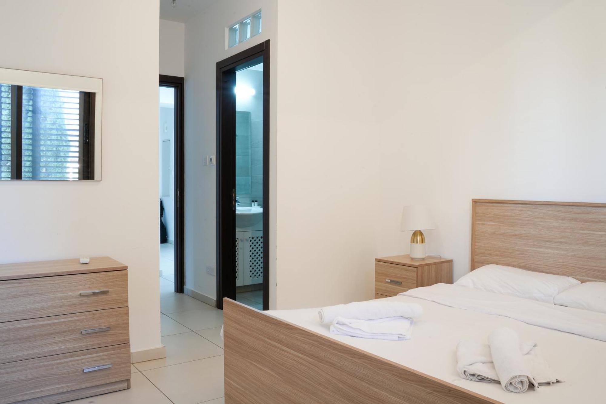 Resitour - Aphrodite Gardens Appartement Paphos